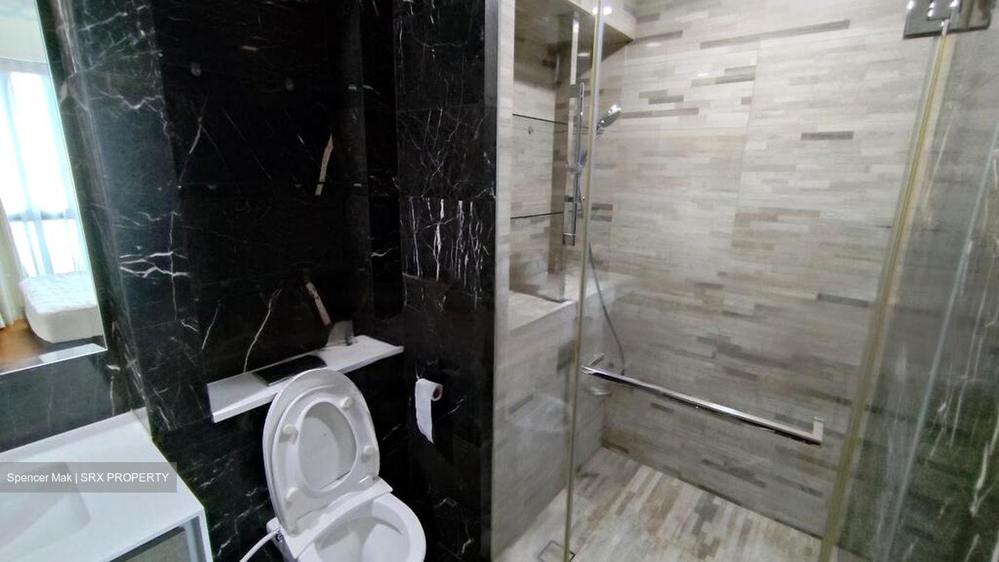 J Gateway (D22), Condominium #460740491